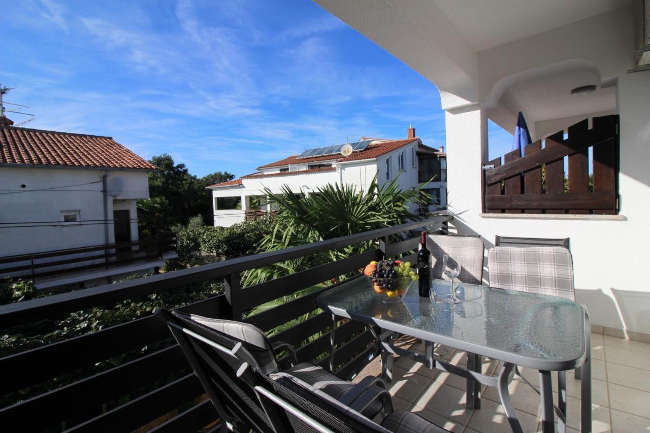 Dr. Igda Apartments Porec Exterior photo