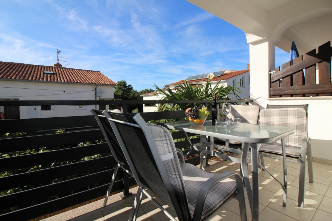 Dr. Igda Apartments Porec Exterior photo