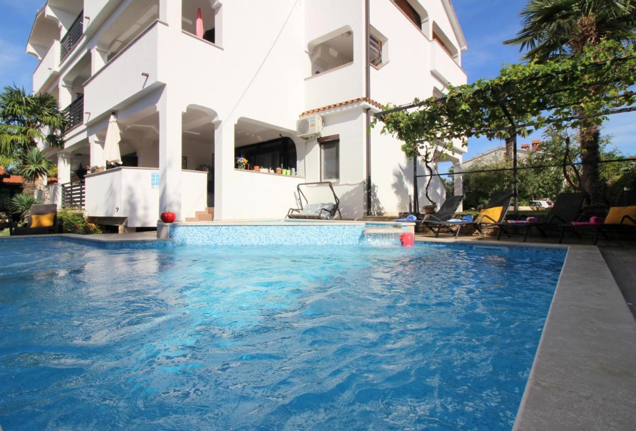 Dr. Igda Apartments Porec Exterior photo