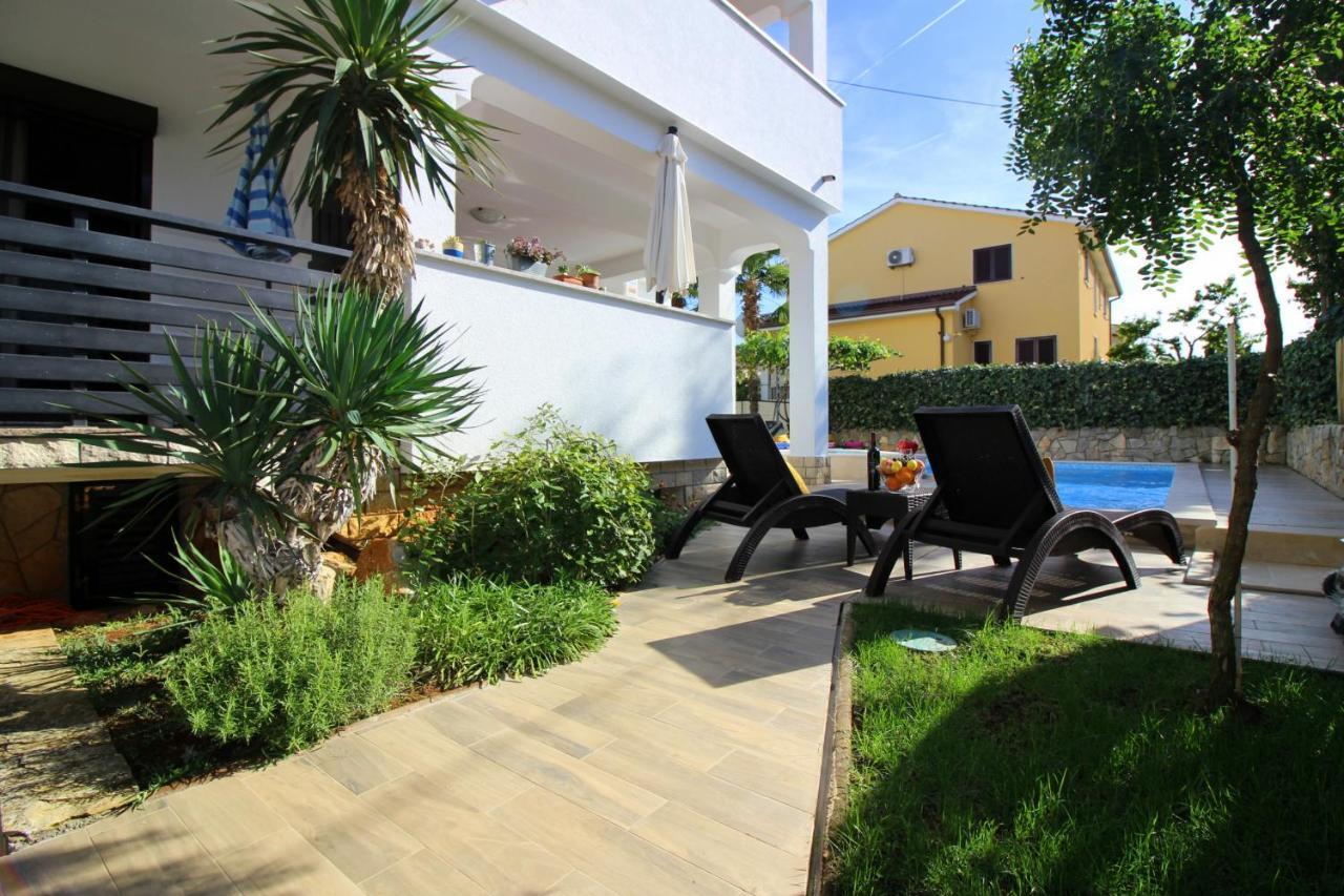 Dr. Igda Apartments Porec Exterior photo